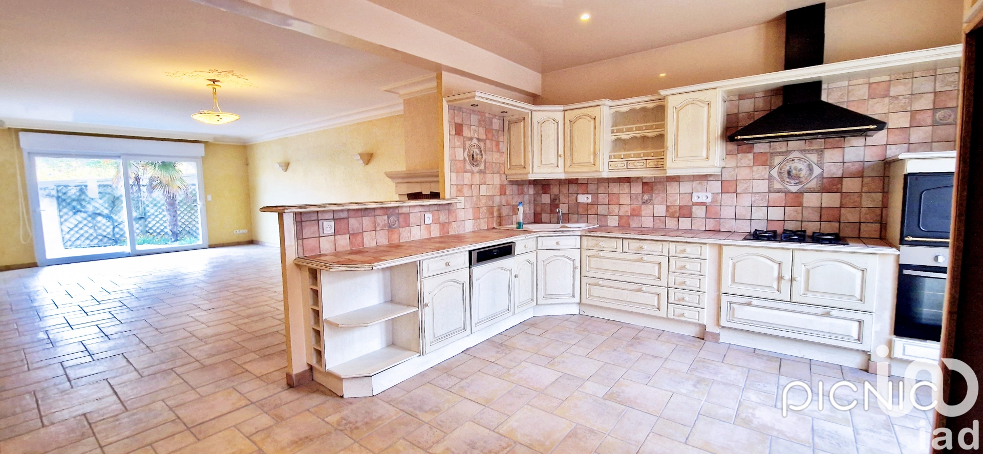 Photo 6 du bien - Vente maison à Bonnières-sur-Seine (78270) : maison 6 pièces 218 m² - 1743422