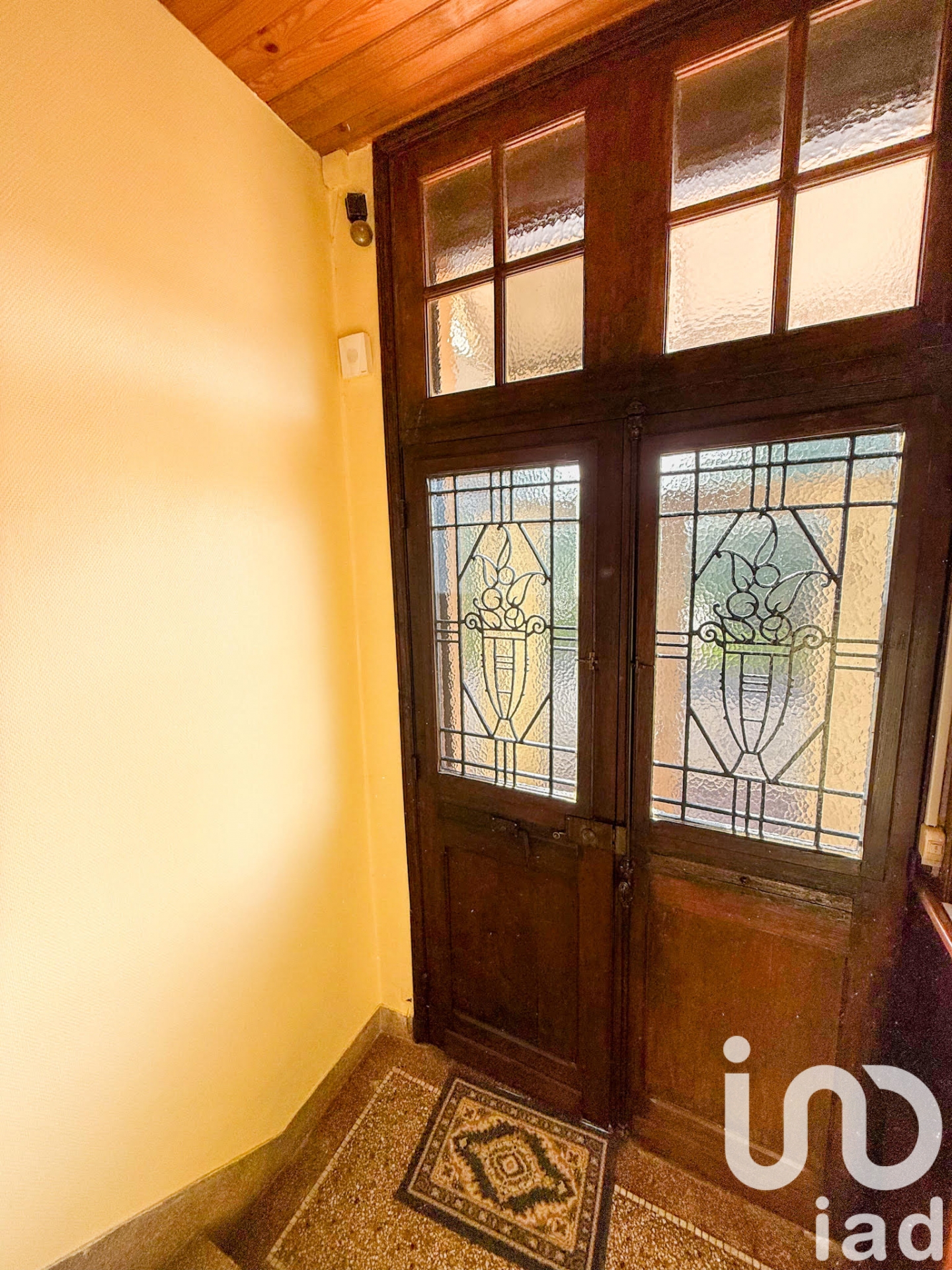 Photo 5 du bien - Vente maison à Lisieux (14100) : maison 7 pièces 140 m² - 1748051