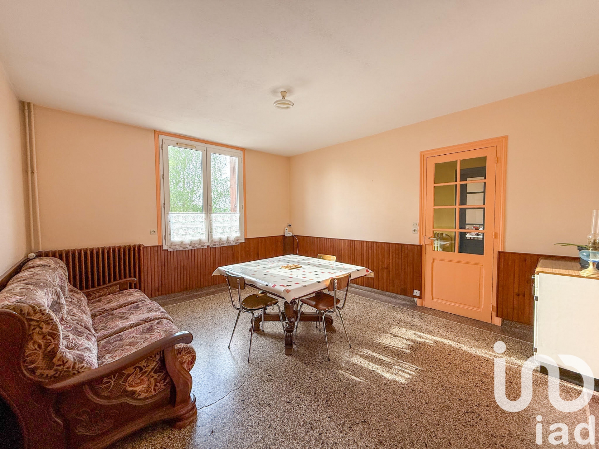 Photo 9 du bien - Vente maison à Lisieux (14100) : maison 7 pièces 140 m² - 1748051