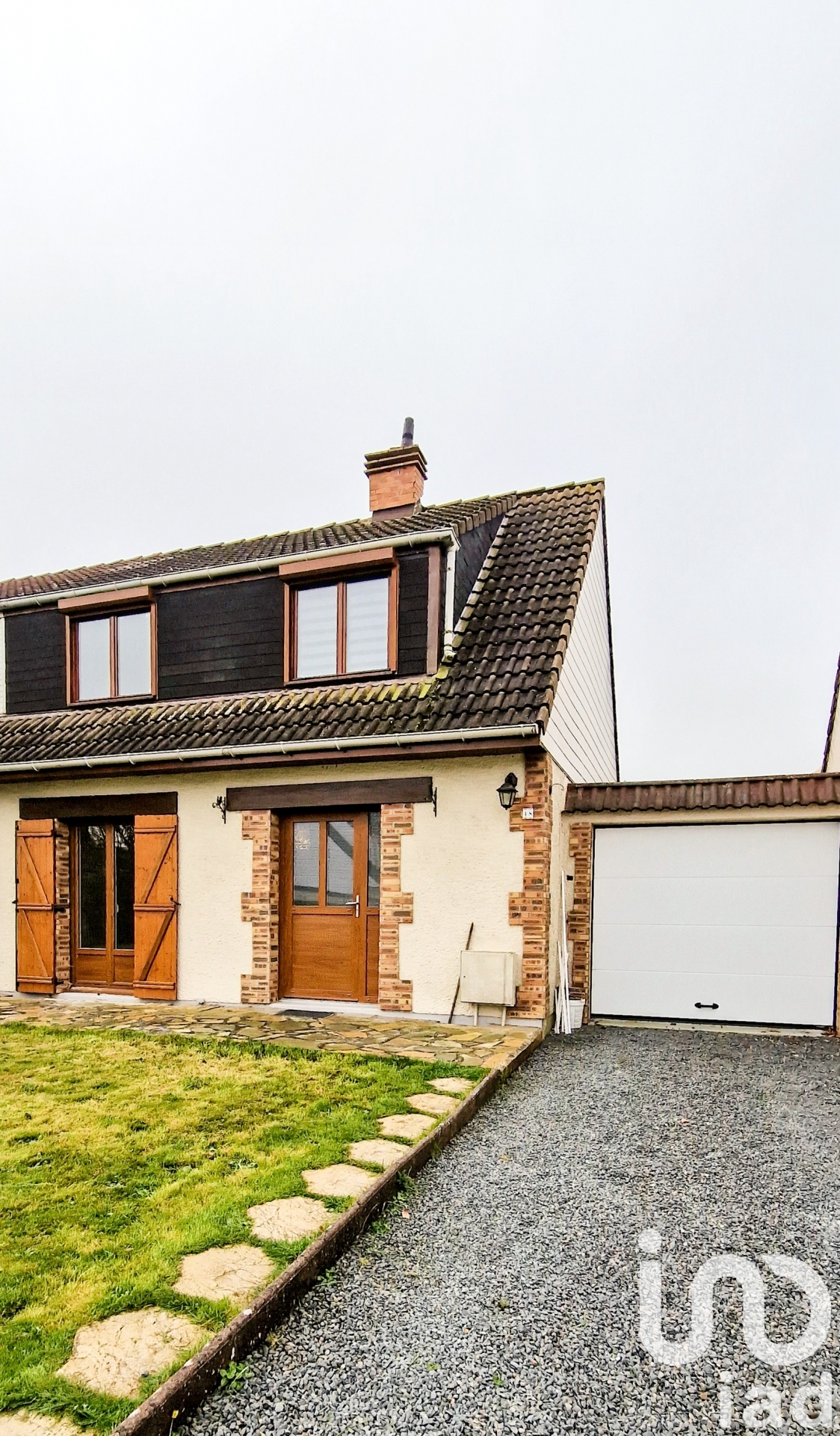 Photo 7 du bien - Vente maison à Grand Bourgtheroulde (27520) : maison 4 pièces 82 m² - 1823062