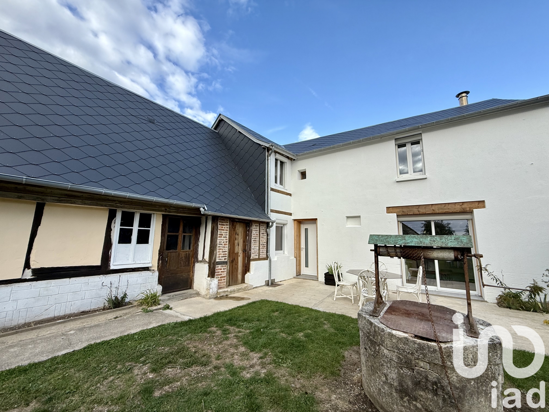 Photo 3 du bien - Vente maison à Saint-Pierre-du-Bosguérard (27370) : maison 4 pièces 111 m² - 1837528