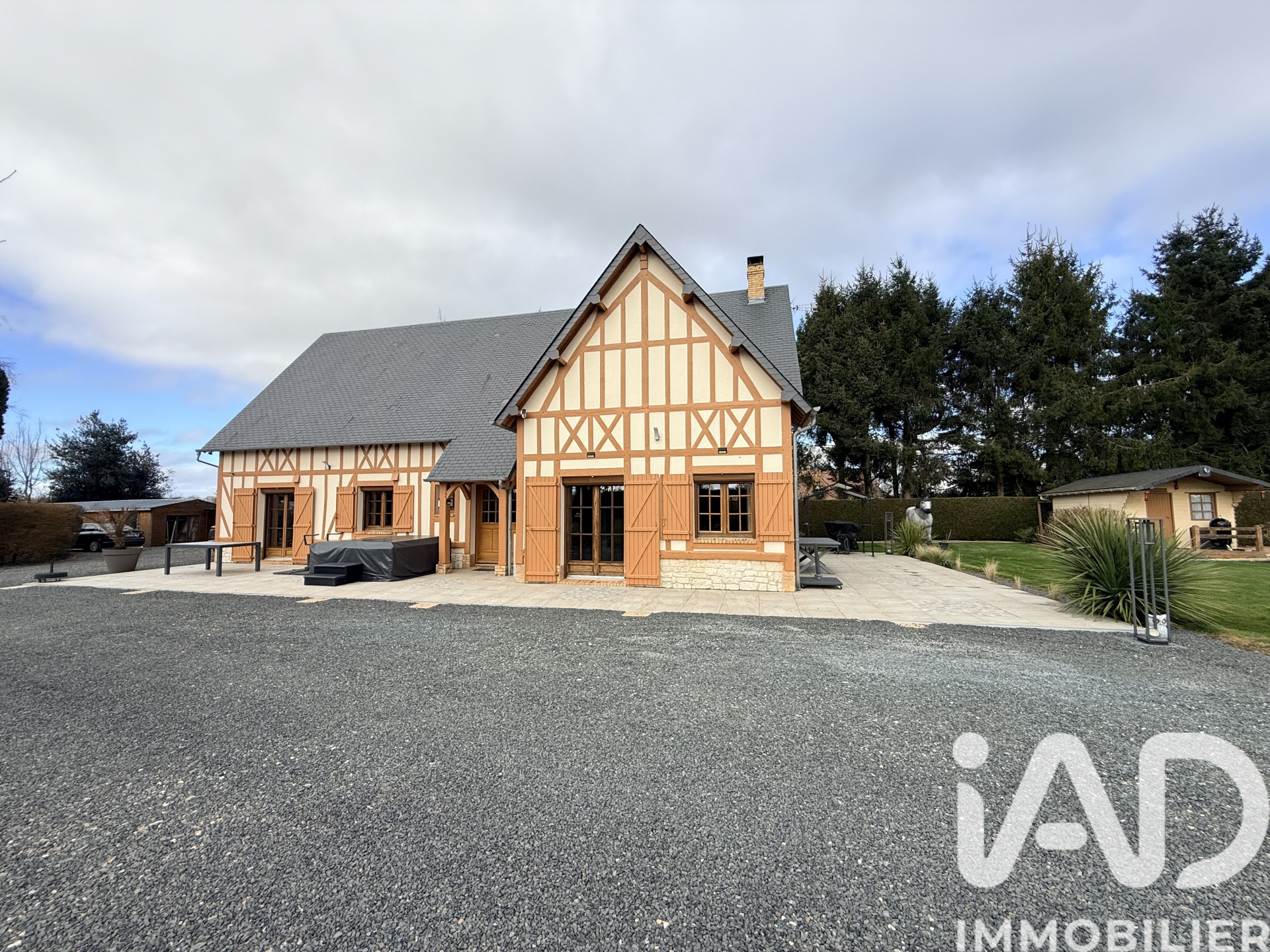 Vente maison à Flancourt-Crescy-en-Roumois (27310) : maison 4 pièces 118 m² - 1957502