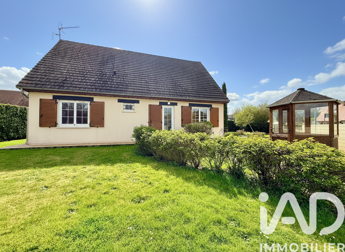 Vente maison à Pont-Audemer (27500) : maison 5 pièces 111 m² - 1989117