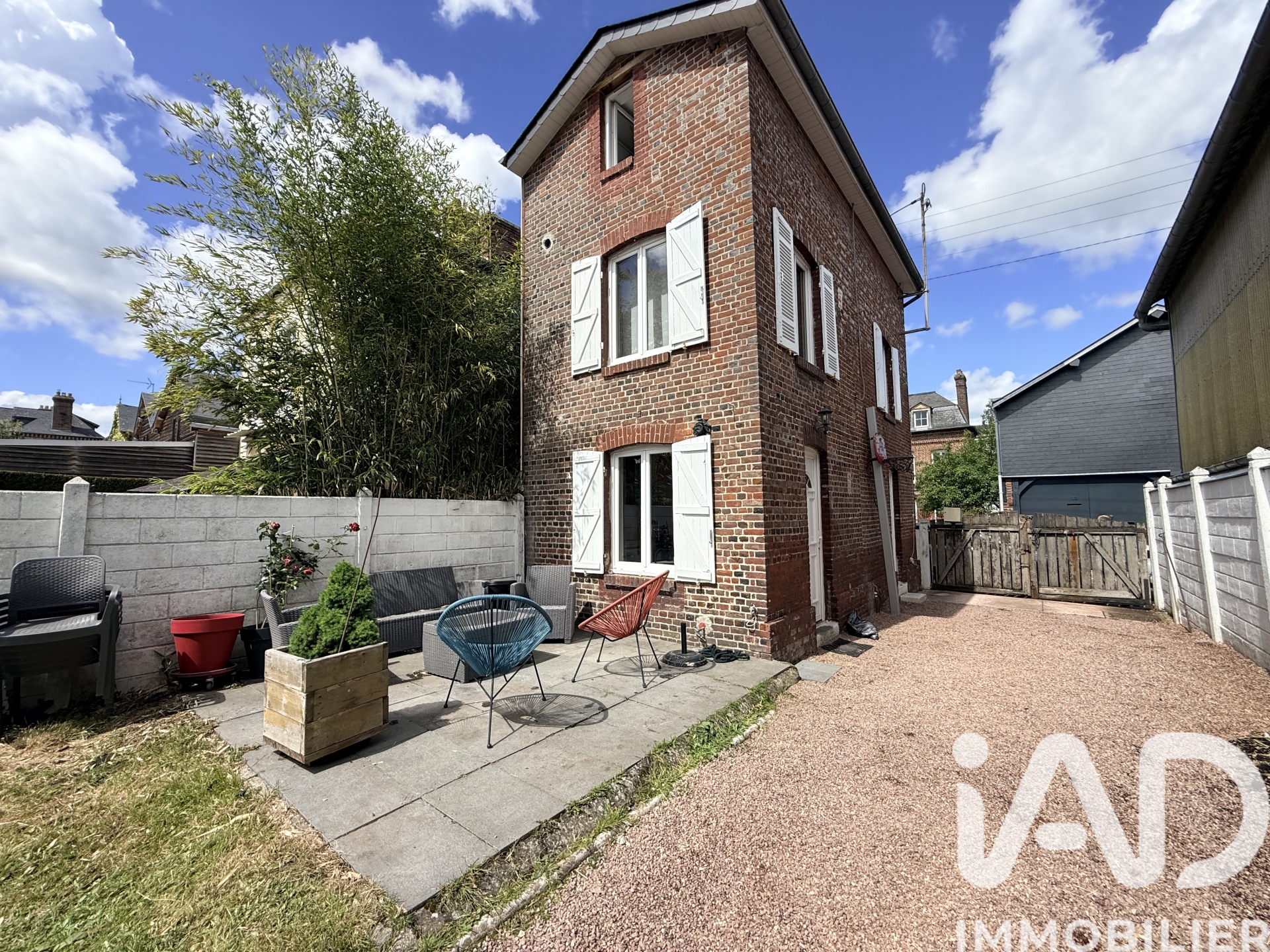 Photo 3 du bien - Vente maison à Pont-Audemer (27500) : maison 3 pièces 43 m² - 2025387