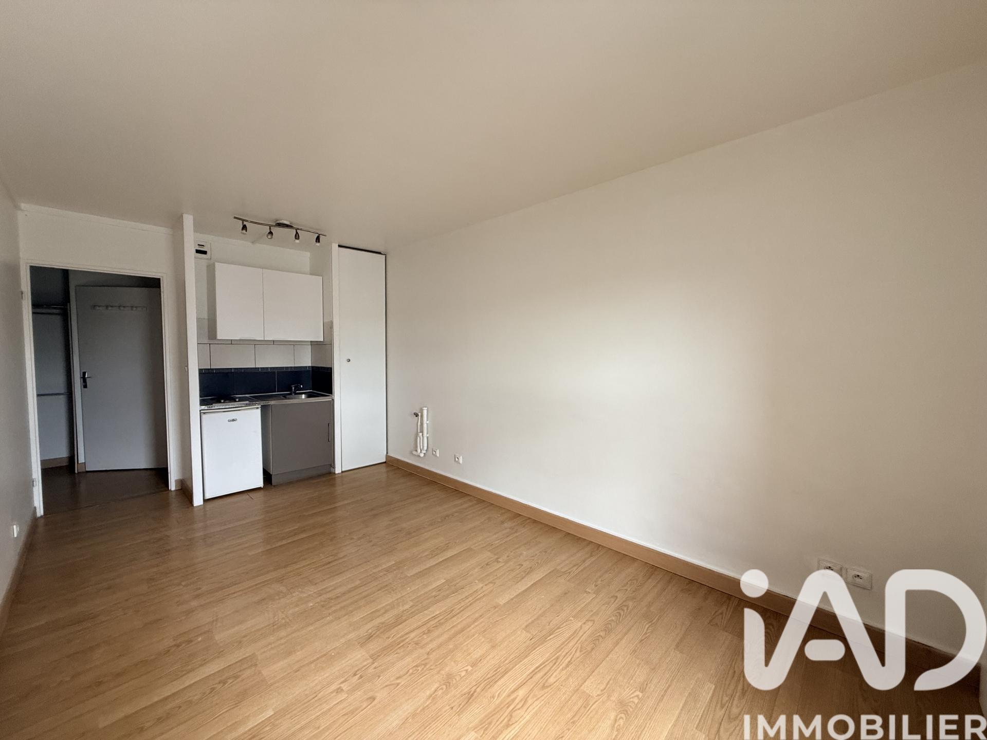 Photo 3 du bien - Location appartement à Rouen (76100) : studio 1 pièce 23 m² - 2025404