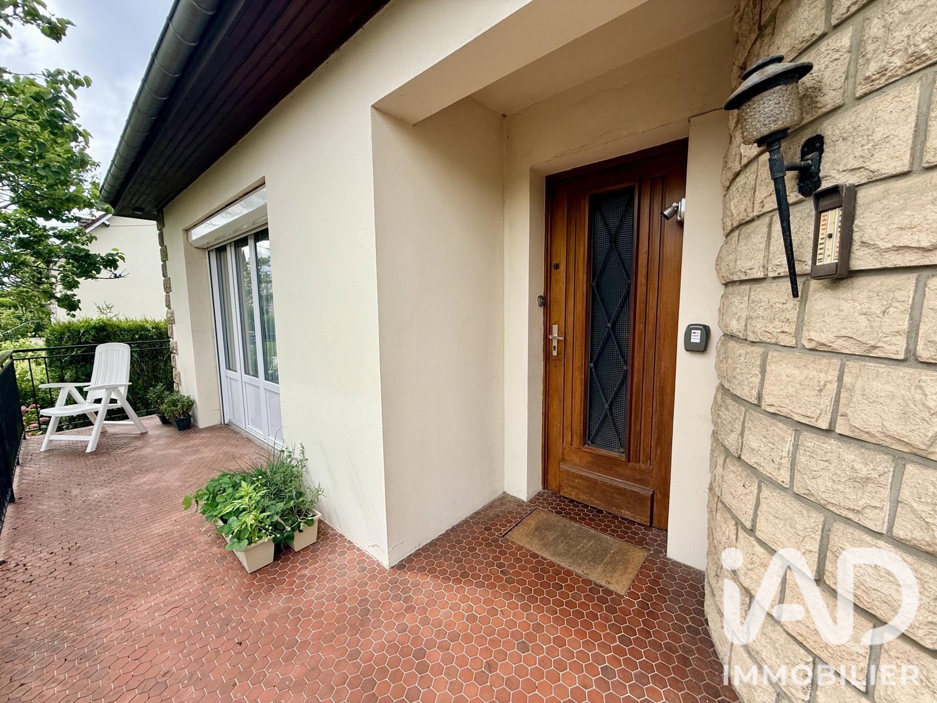 Photo 2 du bien - Vente maison à Touques (14800) : maison 4 pièces 100 m² - 2070172