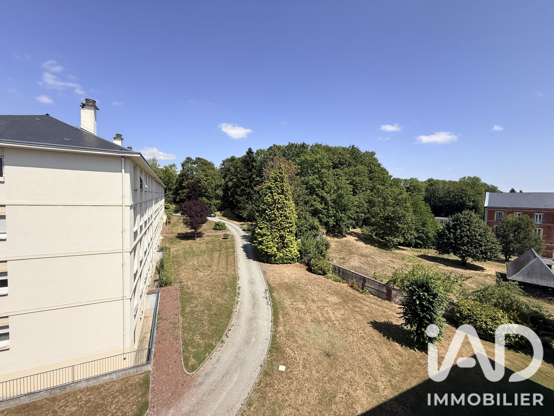 Photo 9 du bien - Vente appartement à Bernay (27300) : appartement 3 pièces 67 m² - 2085485